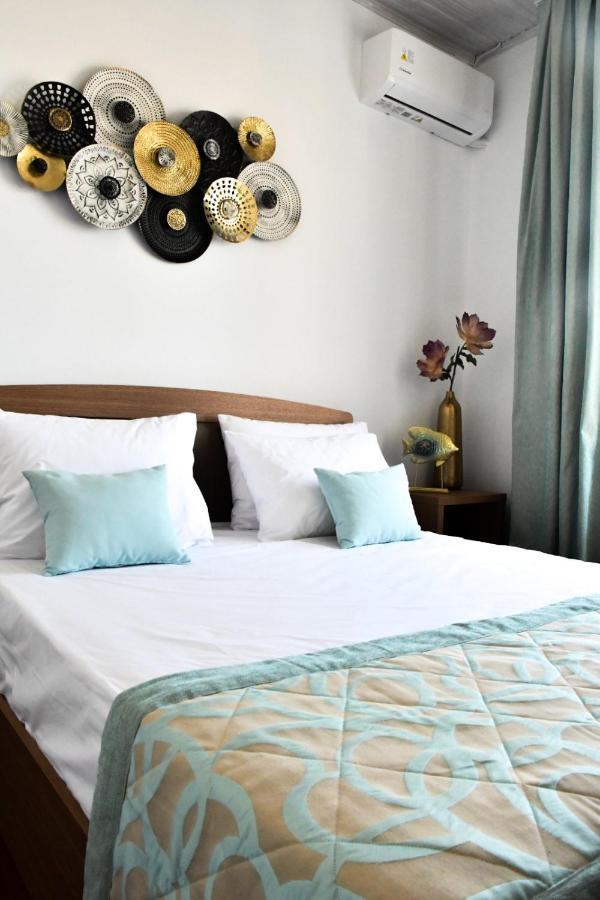 Aqua Mare Luxury Apartments Amfilochia Ngoại thất bức ảnh