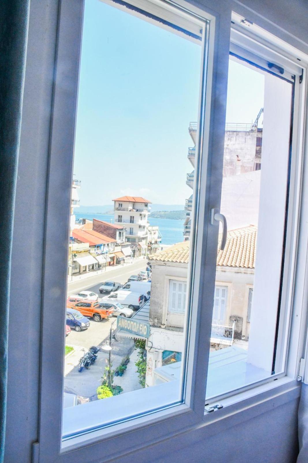 Aqua Mare Luxury Apartments Amfilochia Ngoại thất bức ảnh